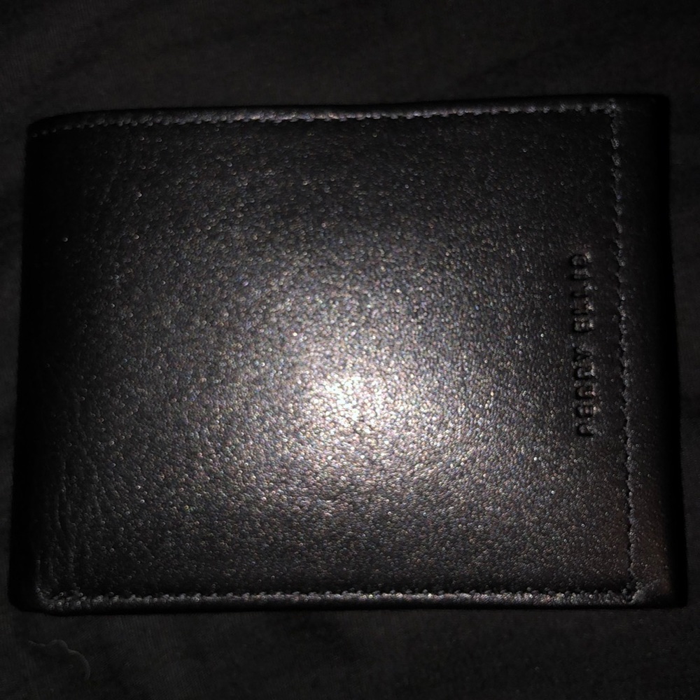 Perry Ellis men’s wallet